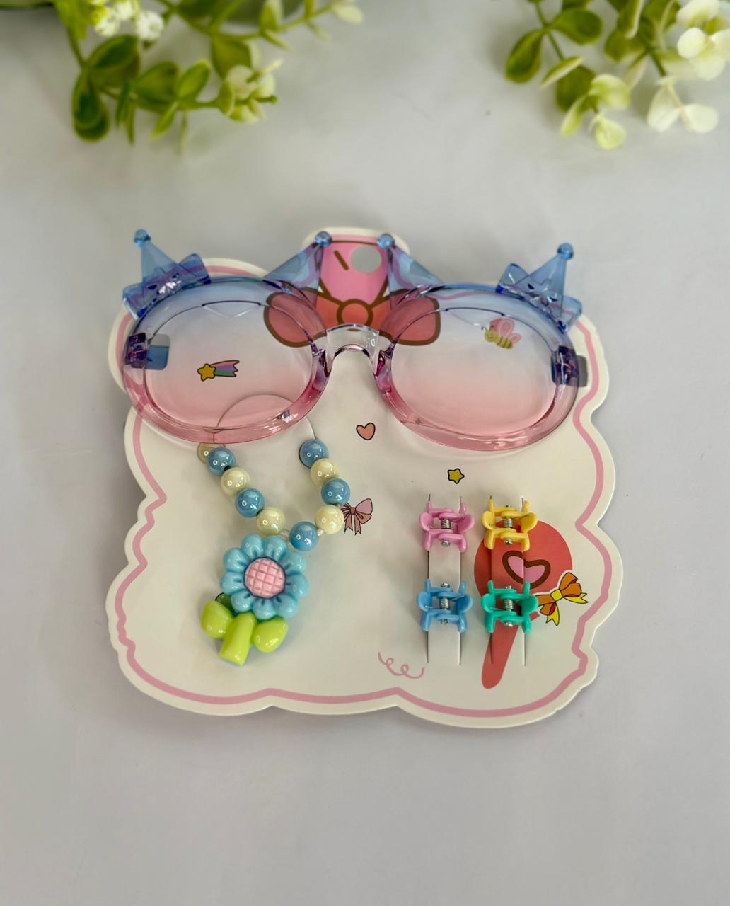 Glasses with bracelet and clips