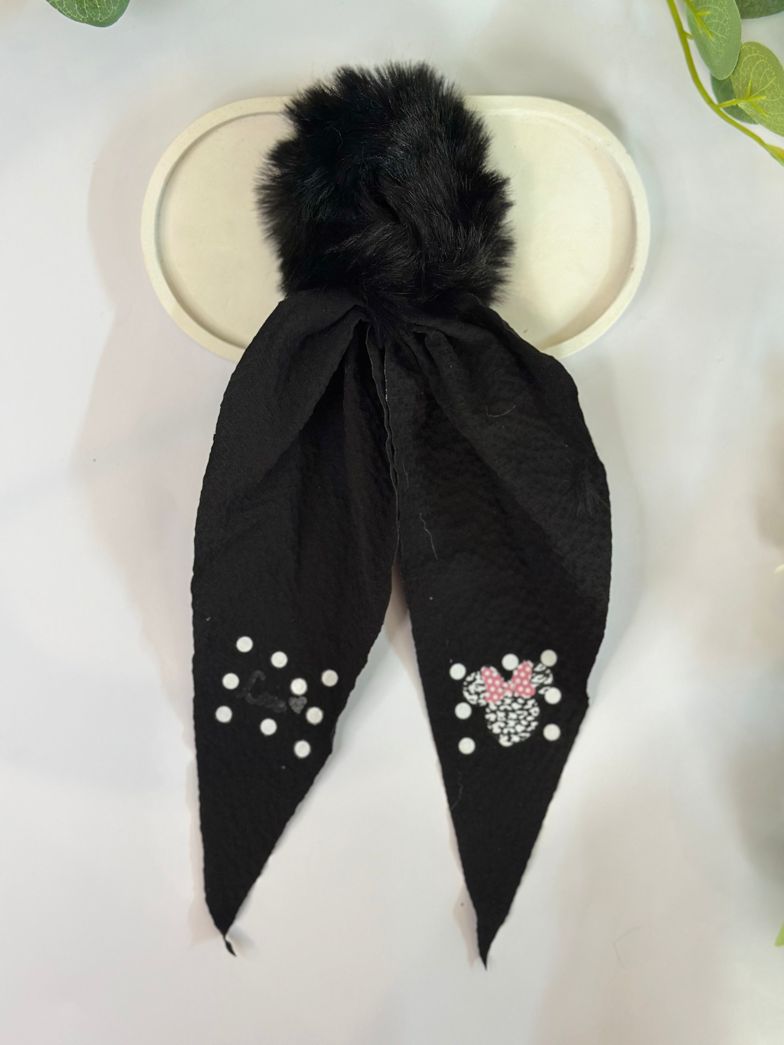 Long tail bow Scrunchie