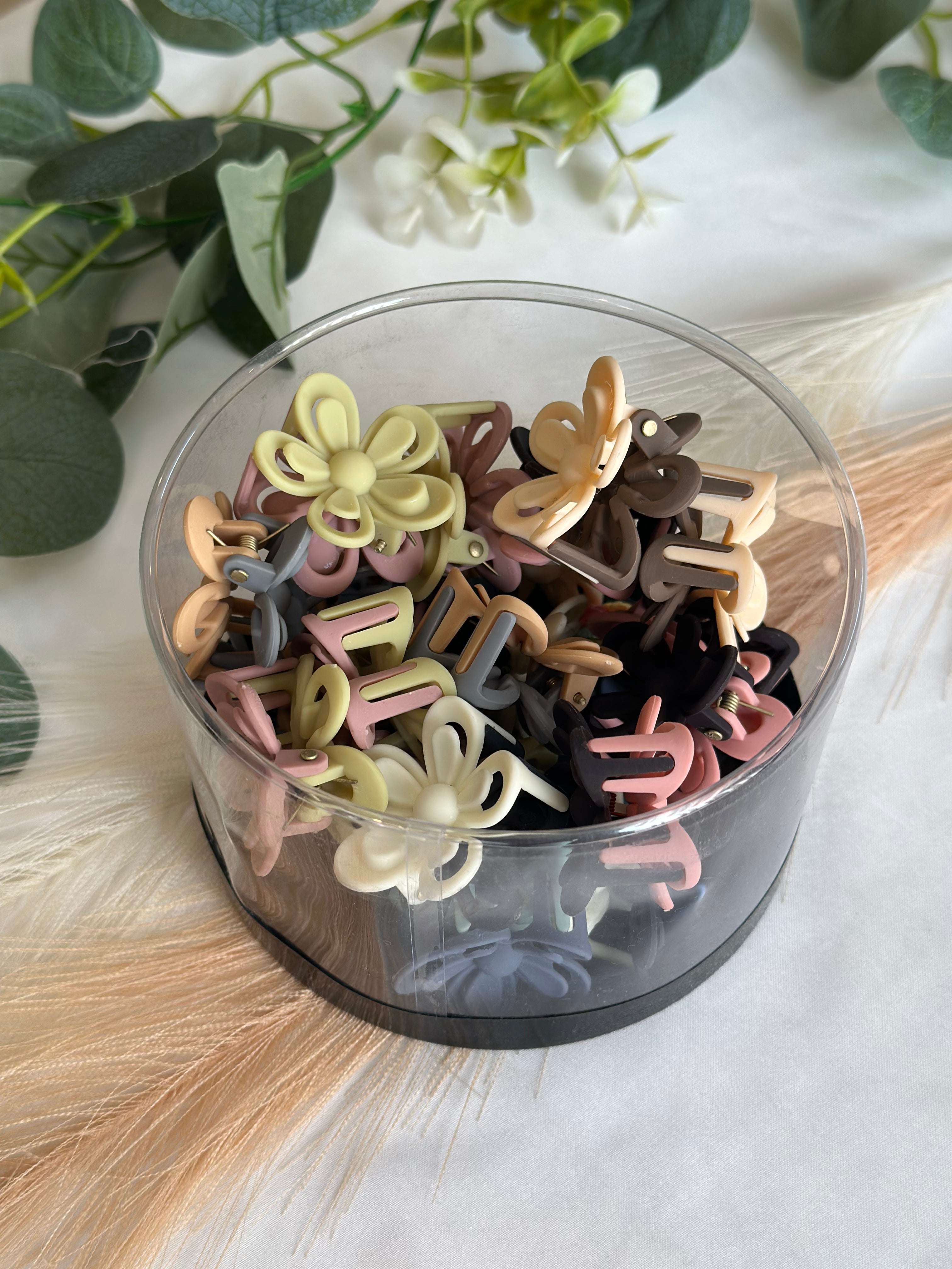Mini flower catchers