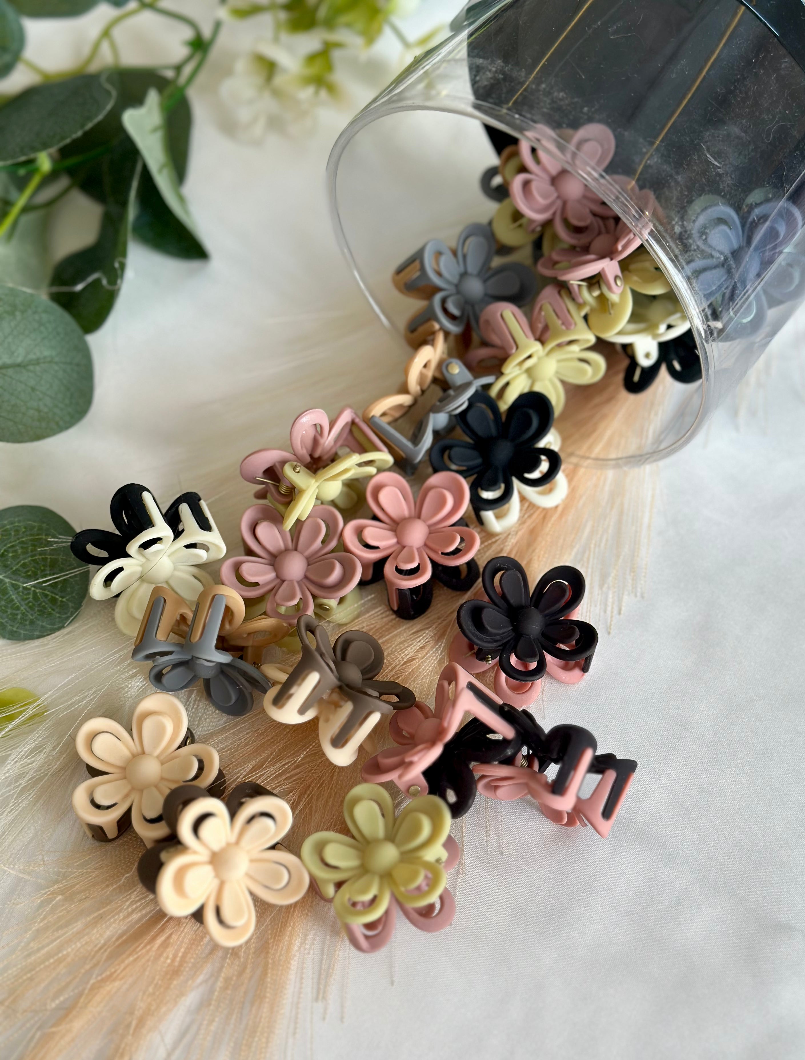 Mini flower catchers