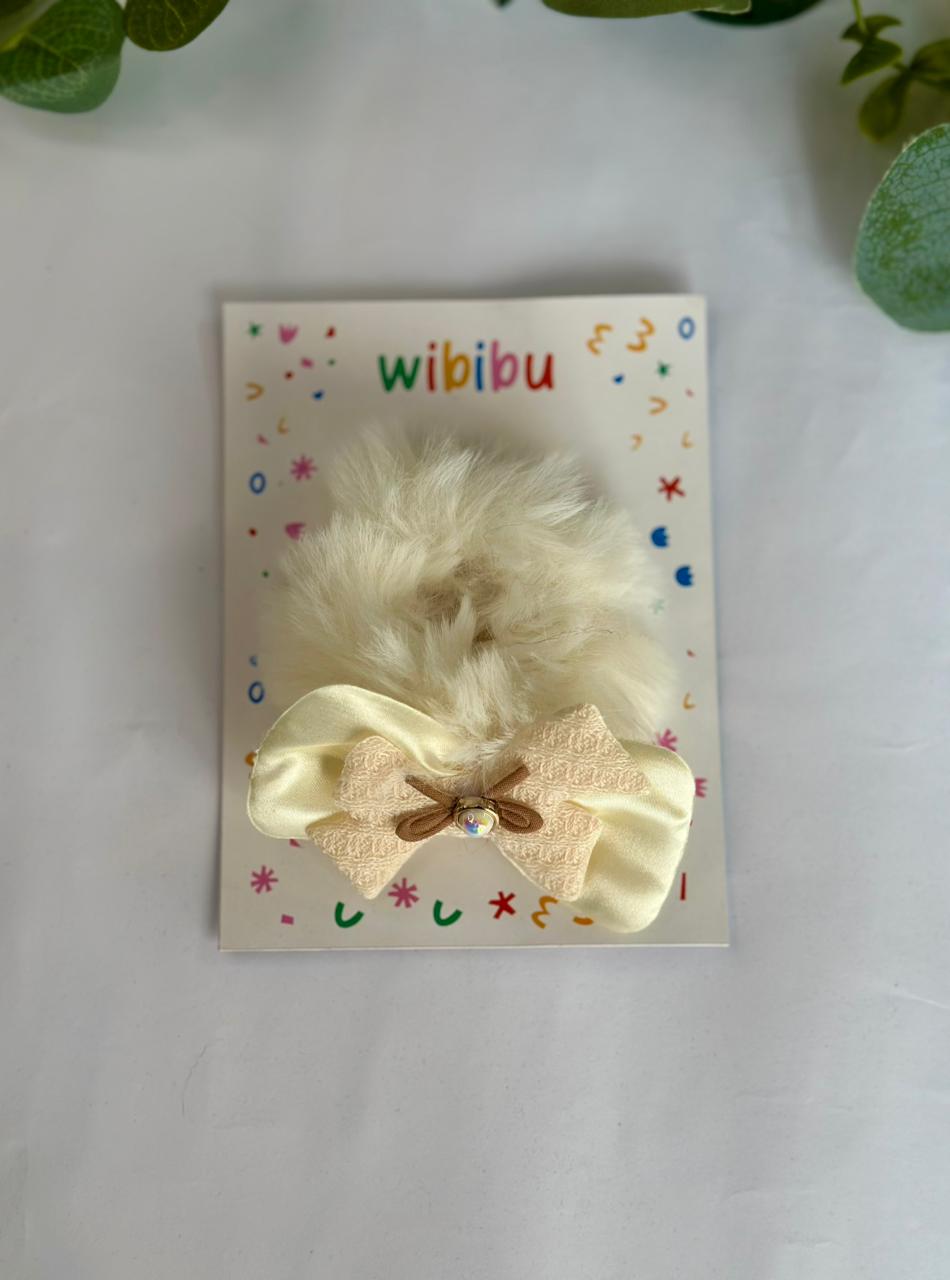 Fluffy scrunchies