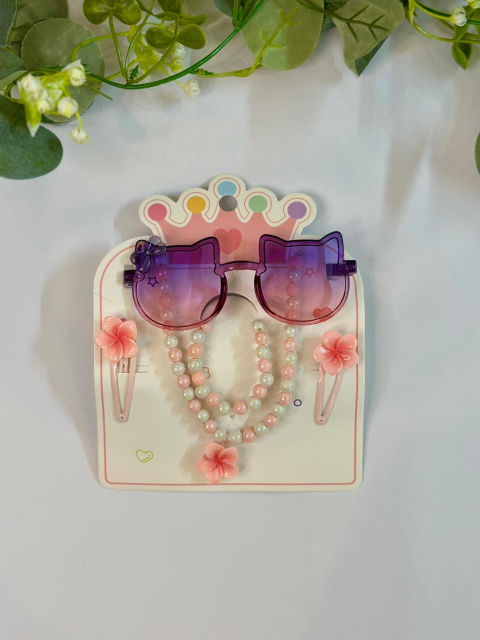 Glasses and jewelry set