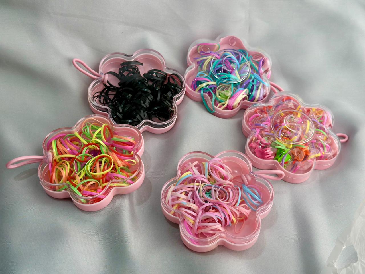 Mini elastic pony bands