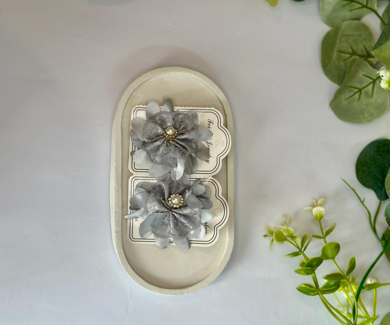 Flower hair clip set