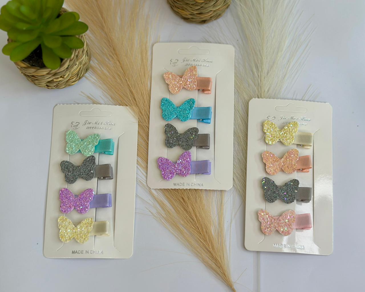 Glittery butterfly 4 pins set