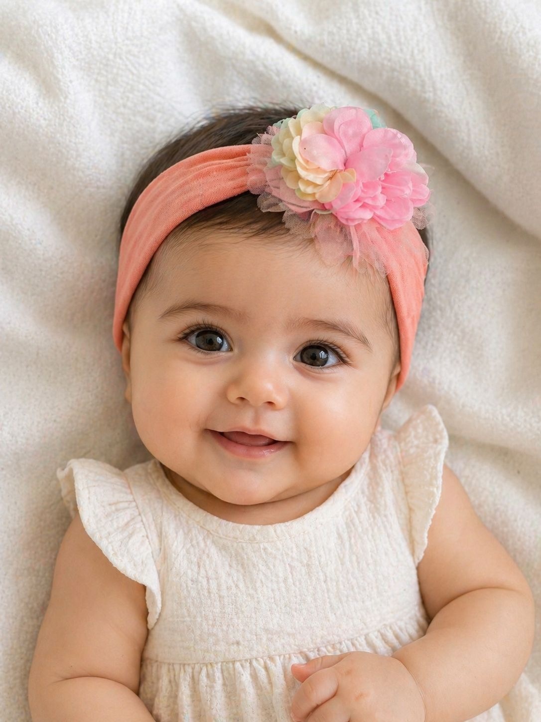 Different shade flower headband