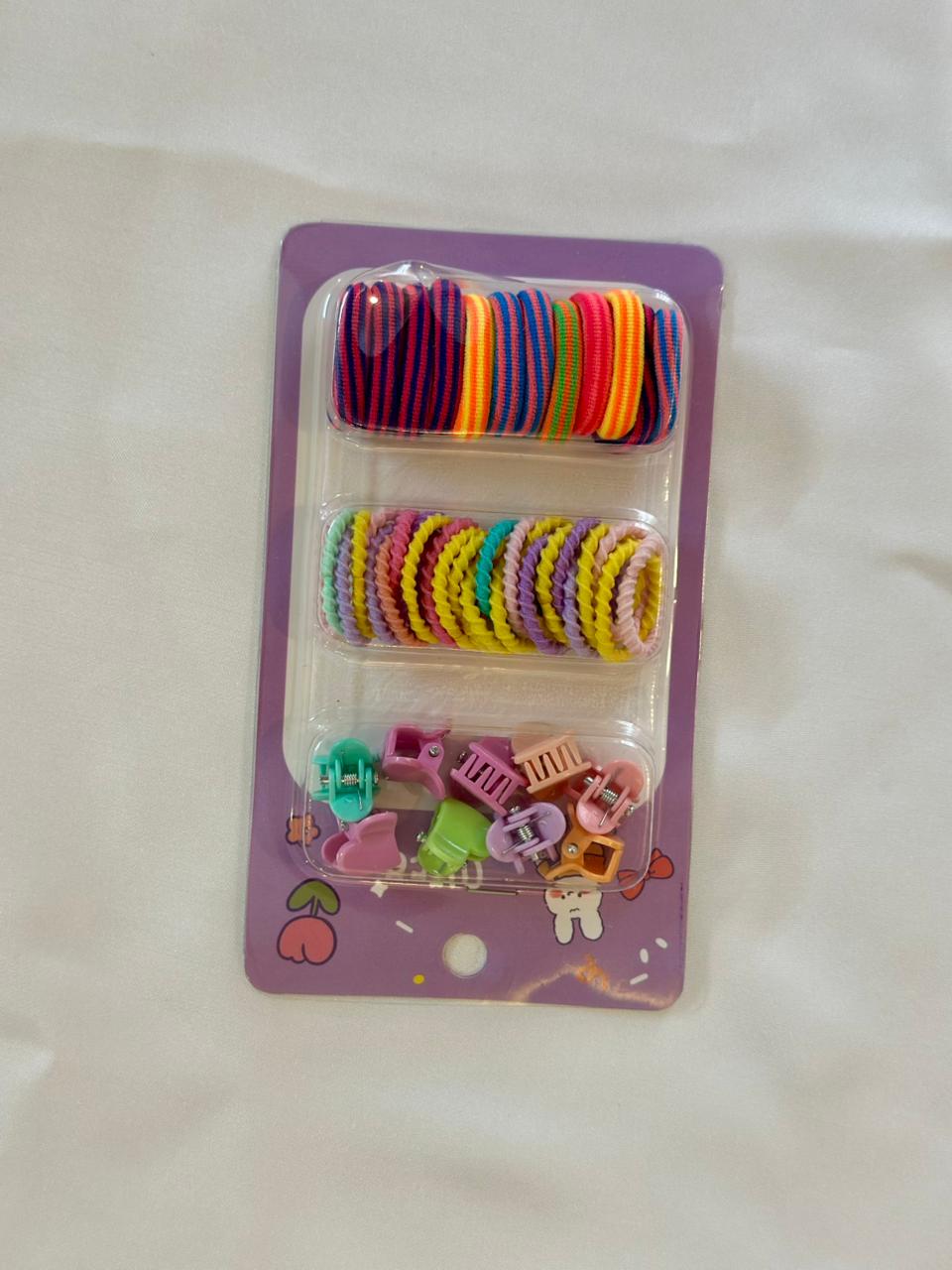 Ponies and small clips set