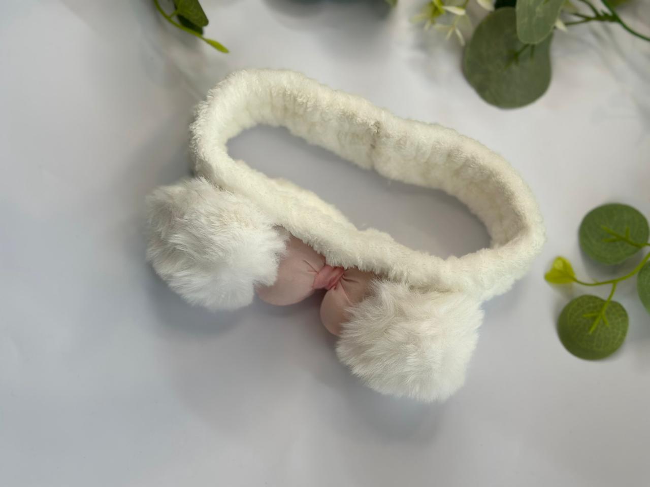 Spa headband with bow and pom pom